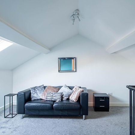 Heart Of Huddersfield Apt10 외부 사진